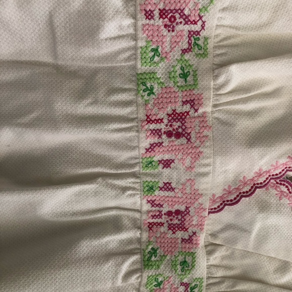 Lilly Pulitzer Spring White Embroidered Dress - Picture 4 of 6